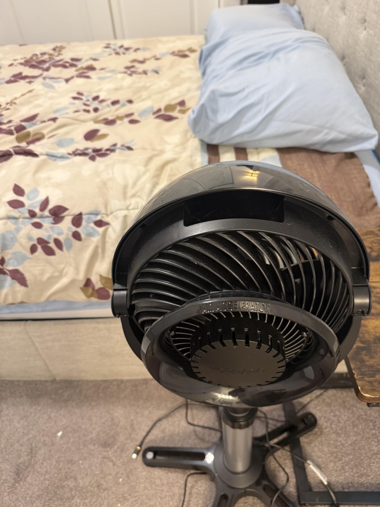 Vornado 6803 OSC Pedestal Circulator, Oscillation, Remote, 4 Speeds, Timer, 35-44