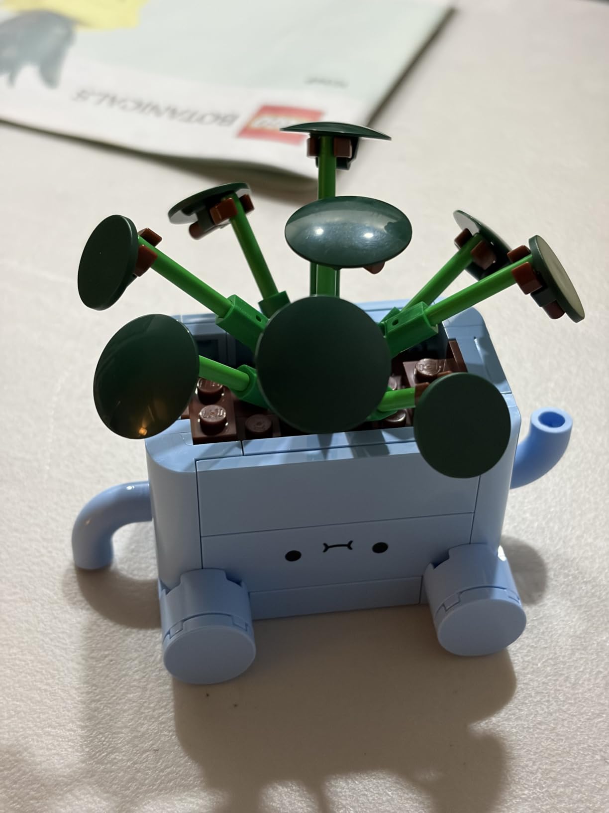 LEGO Botanicals Happy Plants Building Toy for Kids, Girls, and Boys 9+ - Playroom Decor for Desk or Shelf - Birthday Gift Idea for Young Gardeners - Artificial Indoor Plant for Play & Display - 10349 customer photo 2