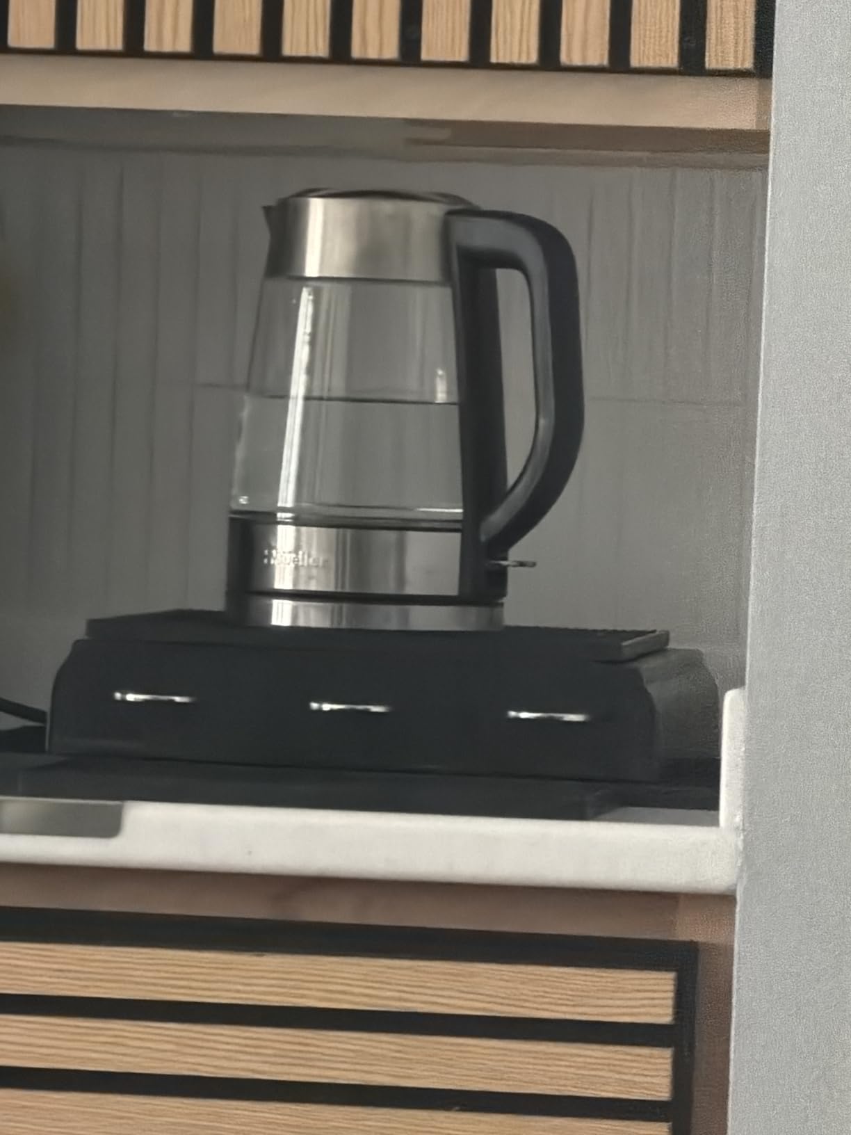 MUELLER HOME Rapid Boil Electric Tea Kettle 1.8L - Borosilicate Glass & Stainless Steel - BPA-Free Hot Water Boiler, LED Light, Auto Shut-Off, Boil Dry Protection Fast Water Heater, Kitchen Appliances customer photo 2