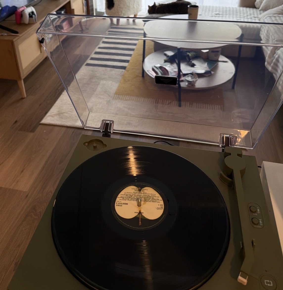 Victrola Automatic Wireless Bluetooth Turntable customer photo 1