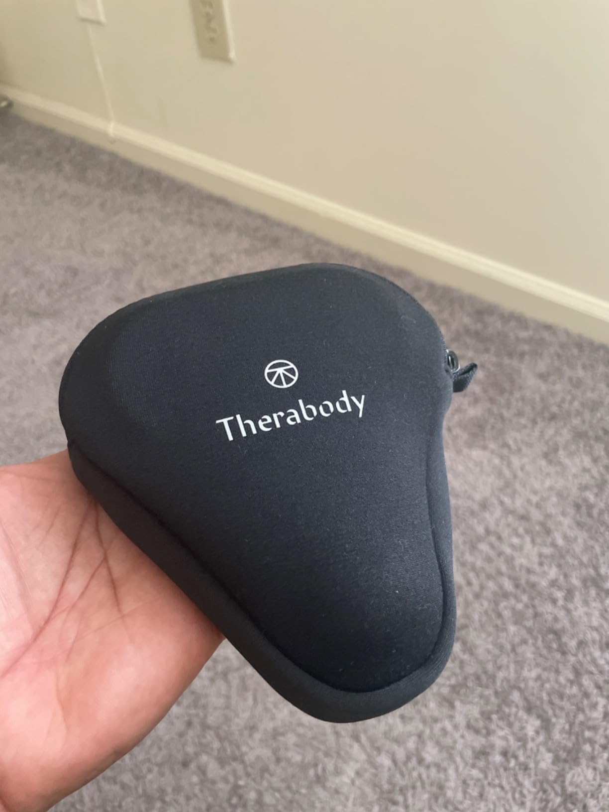 TheraGun Therabody Mini 3rd Gen Massage Gun | Travel Essential, Black | Ultra-Portable Percussion Massager for Recovery Anywhere | Bluetooth, 3-Speed, 1-Button Control, Muscle & Tension Relief customer photo 2