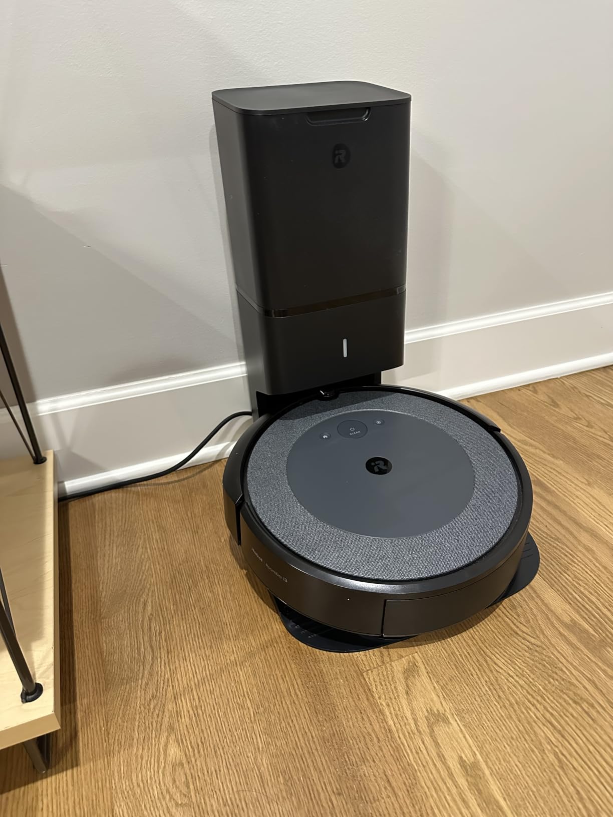 iRobot Roomba 105 Vac Robot Vacuum with AutoEmpty Dock - Self-Empties for 75 Days, Easy to use, Intense Power-Lifting Suction, LiDAR Navigation, Multi-Surface Cleaning, Cleans in Neat Rows customer photo 2