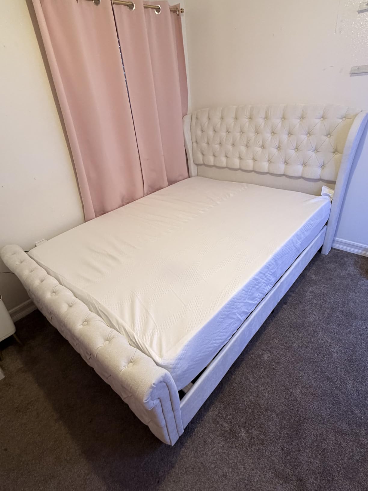 Novilla Queen Size Mattress, 14 Inch Gel Memory Foam Mattress for Cooling | Cooling Night Sleep & Pressure Relief & Motion Isolation, CertiPUR-US Certified customer photo 2