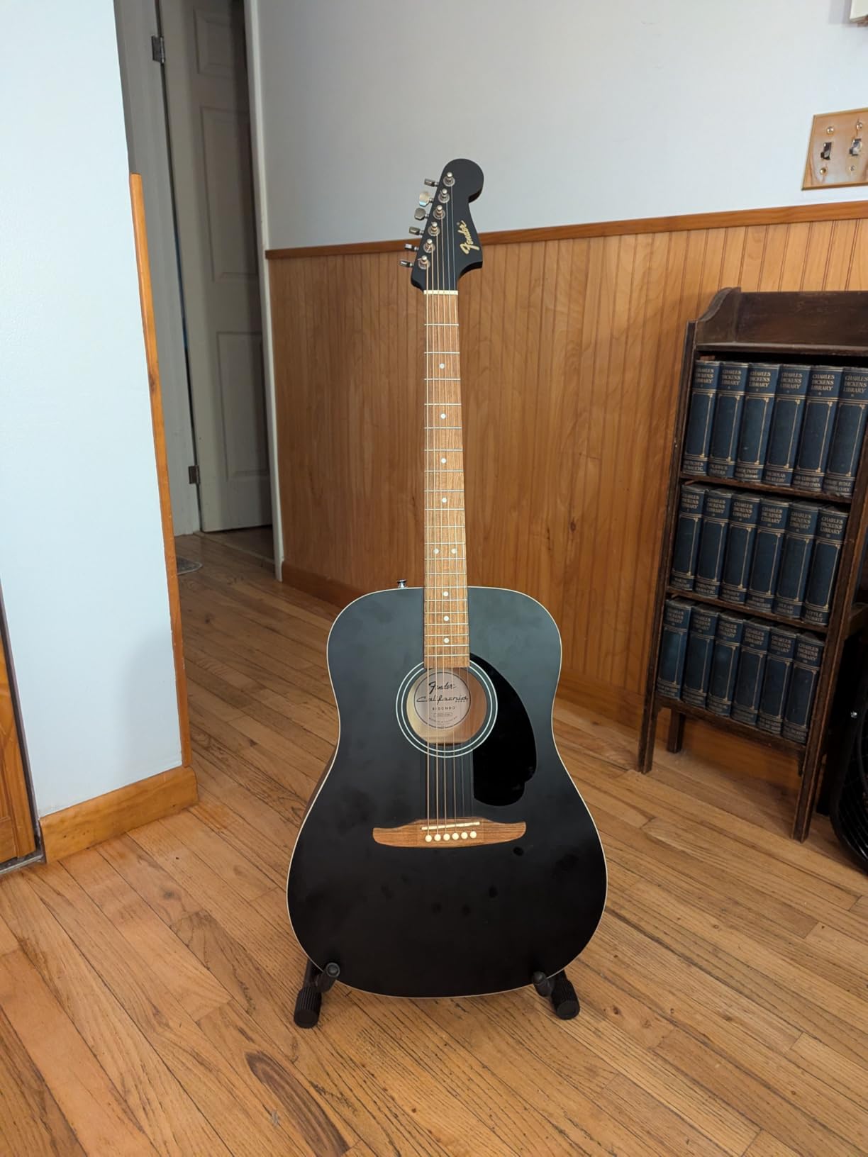Fender California Debut Redondo Series Beginner Acoustic Guitar, Black customer photo 2