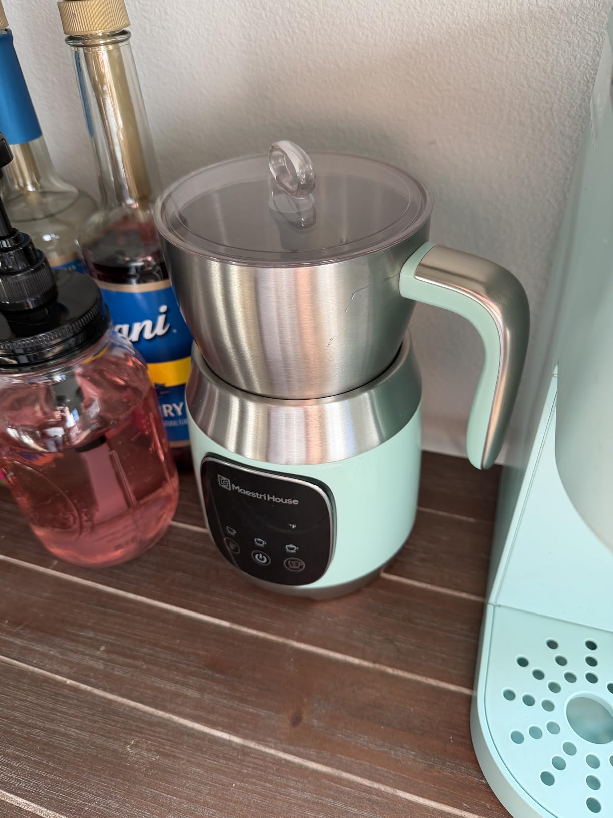 Maestri House DualFro 600 Milk Frother and Steamer 21oz/600mL | Variable Temp 4 Settings & 3 Froth Levels, Memory Function for Latte Cappuccino Hot Chocolate, Dishwasher Safe, Brush Included customer photo 1