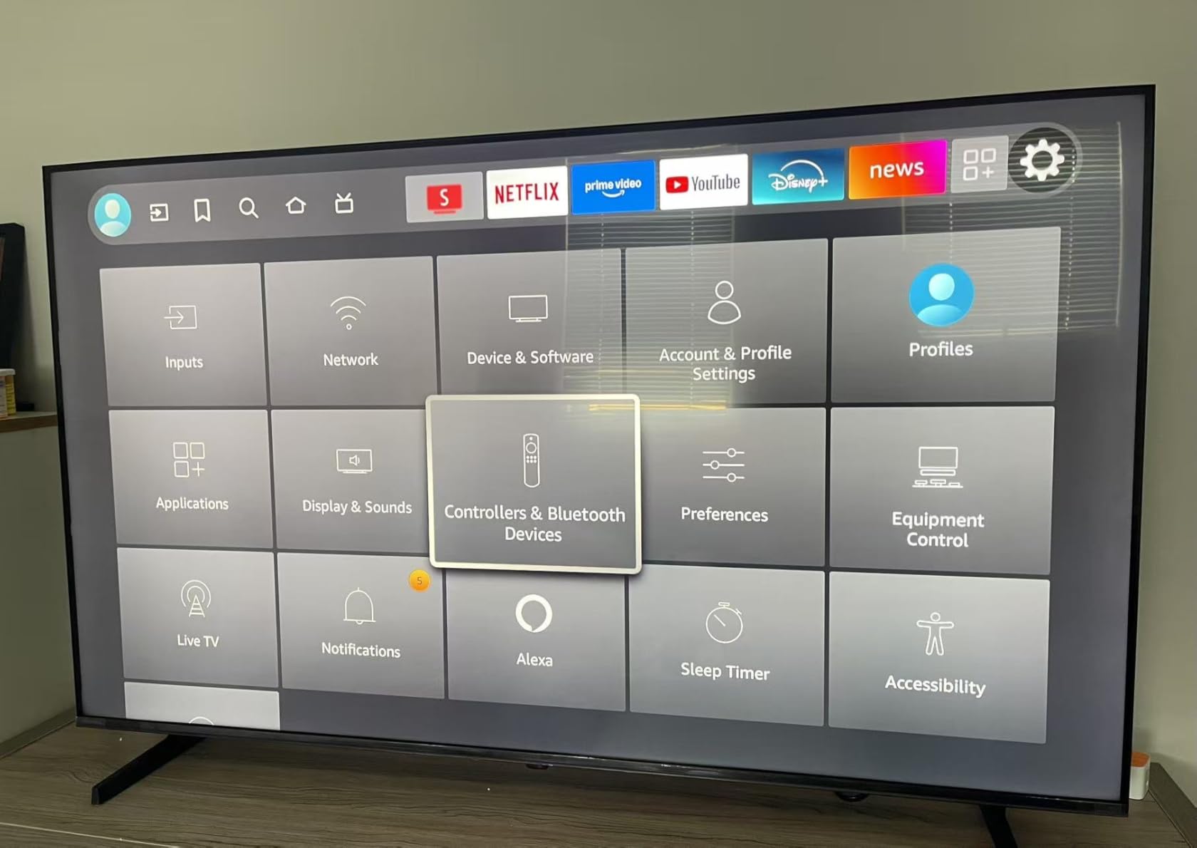 Hisense 65