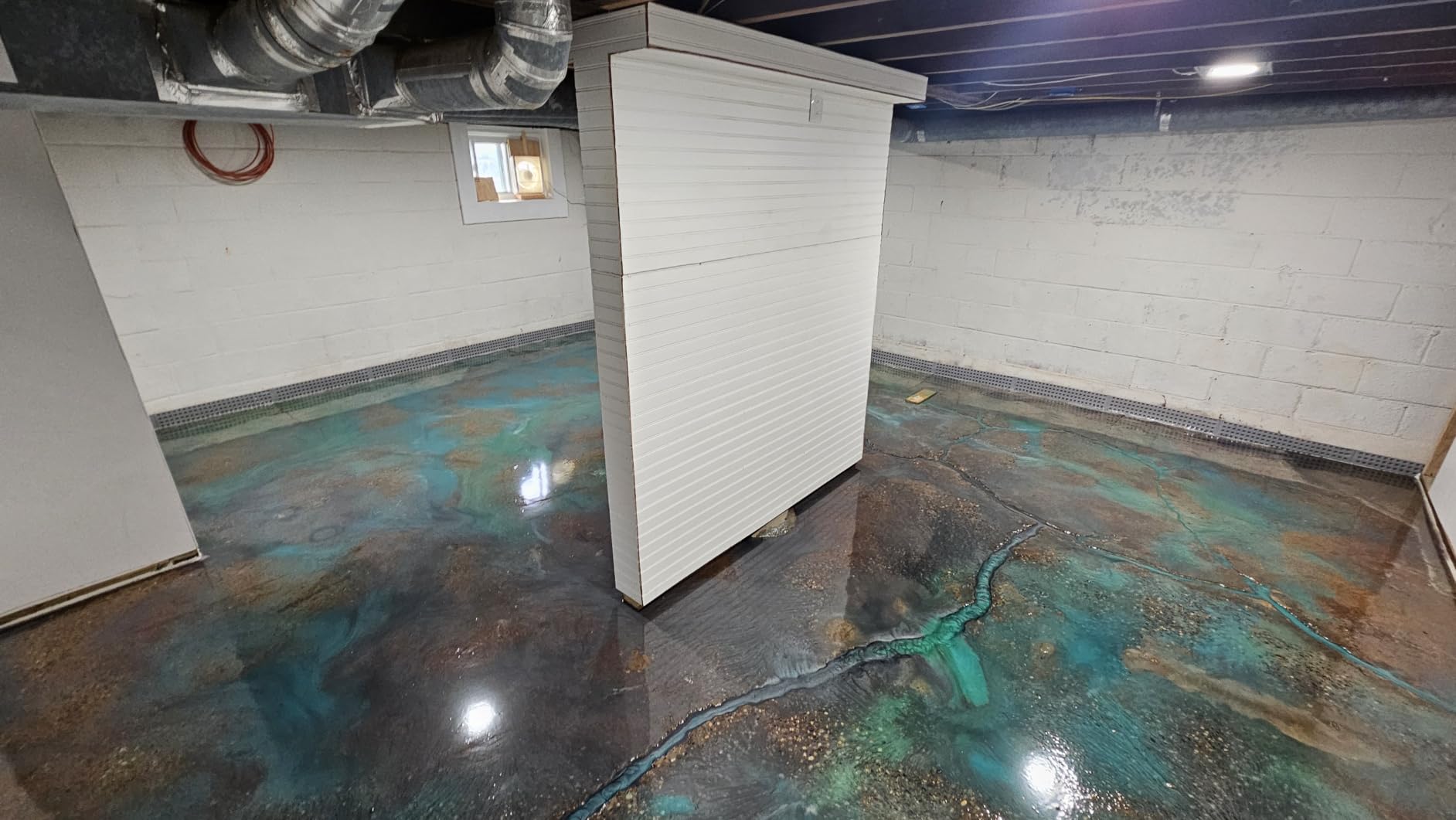 McKinnon Epoxy Resin Garage Floor & Concrete Coating Kit, 100% Solids, Zero VOCs, Durable High Gloss, Commercial & Residential, Resina Epoxica Para Pisos (20 Gallon) customer photo 1