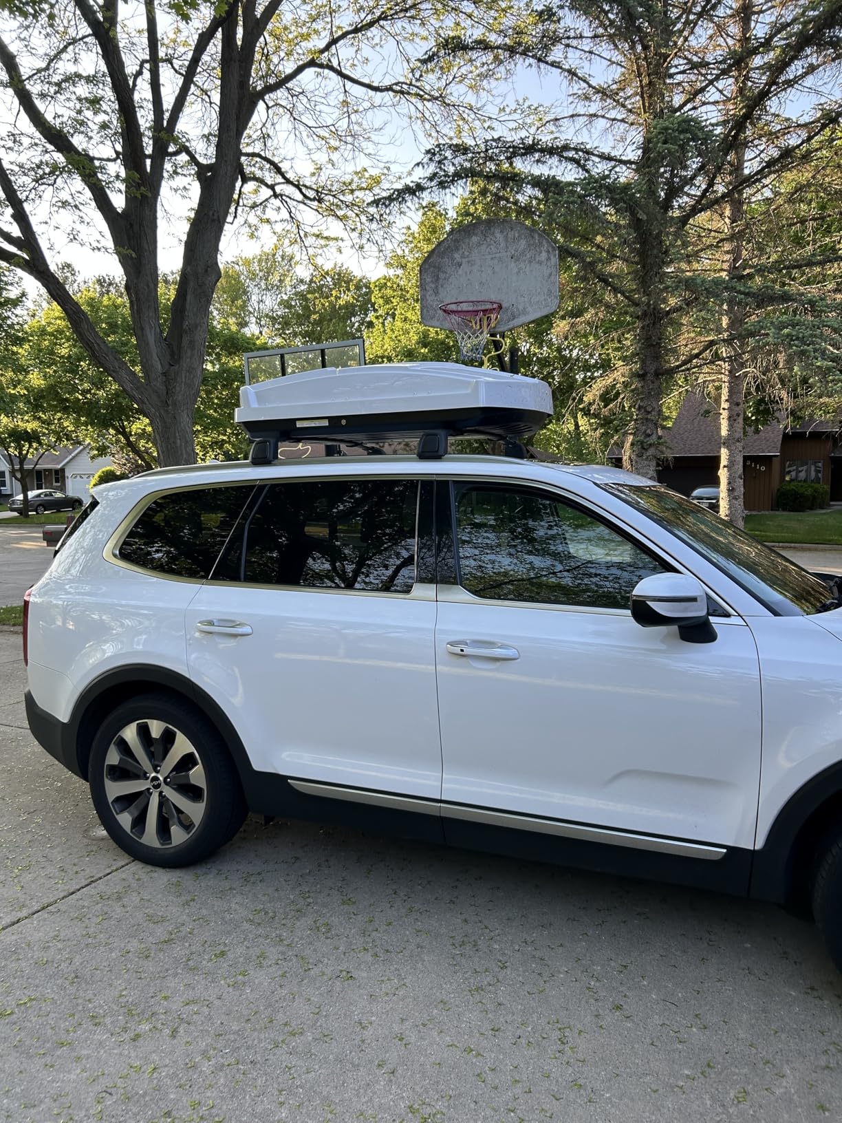 Rooftop Cargo Box, 13 Cubic Ft, Grey | Heavy-Duty Weather-Resistant Hard-Shell Roof Storage Box customer photo 2