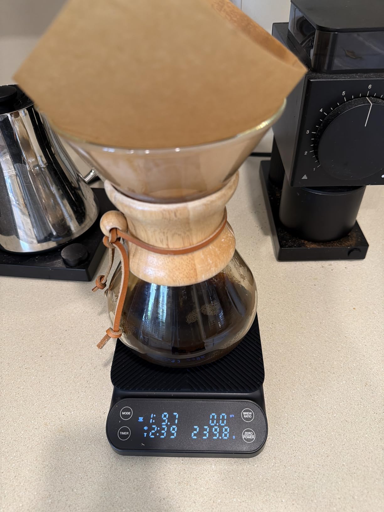 Maestri House S3 Pour Over Coffee Scale with Timer, 3kg/0.1g | Coffee Scale with 3 Brew Modes, Adjustable 1:1-1:18 Ratios and Real-Time Flow Rate for Pour-Over, Espresso or French Press customer photo 2