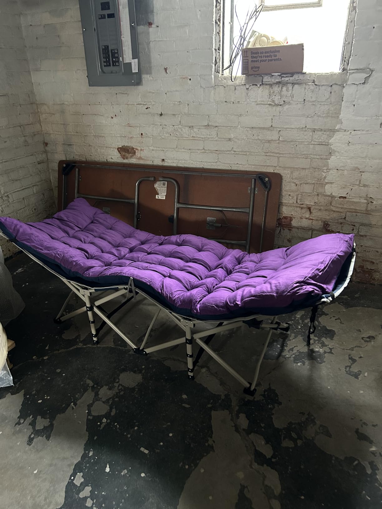 COLMERD 32In XXL Camping Cot Oversize Sleeping Cot with Comfortable Mattress Extra Large Camping Cots for Adults Cot Bed Include Carry Bag customer photo 2