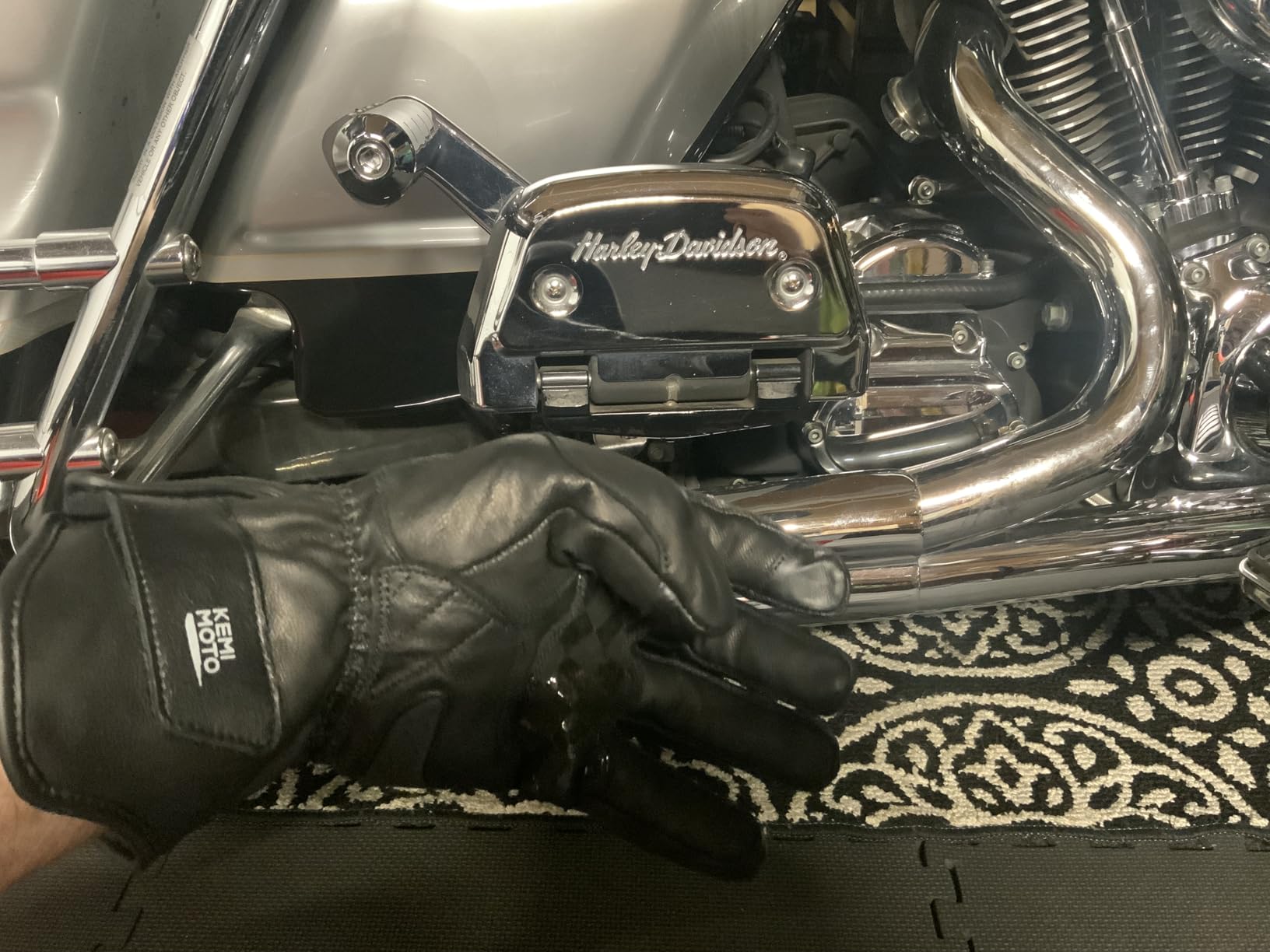 KEMIMOTO Winter Leather Motorcycle Gloves for Men, Gauntlet Warm Gloves with Knuckle Protection Touchscreen for Motorcycle Riding customer photo 2