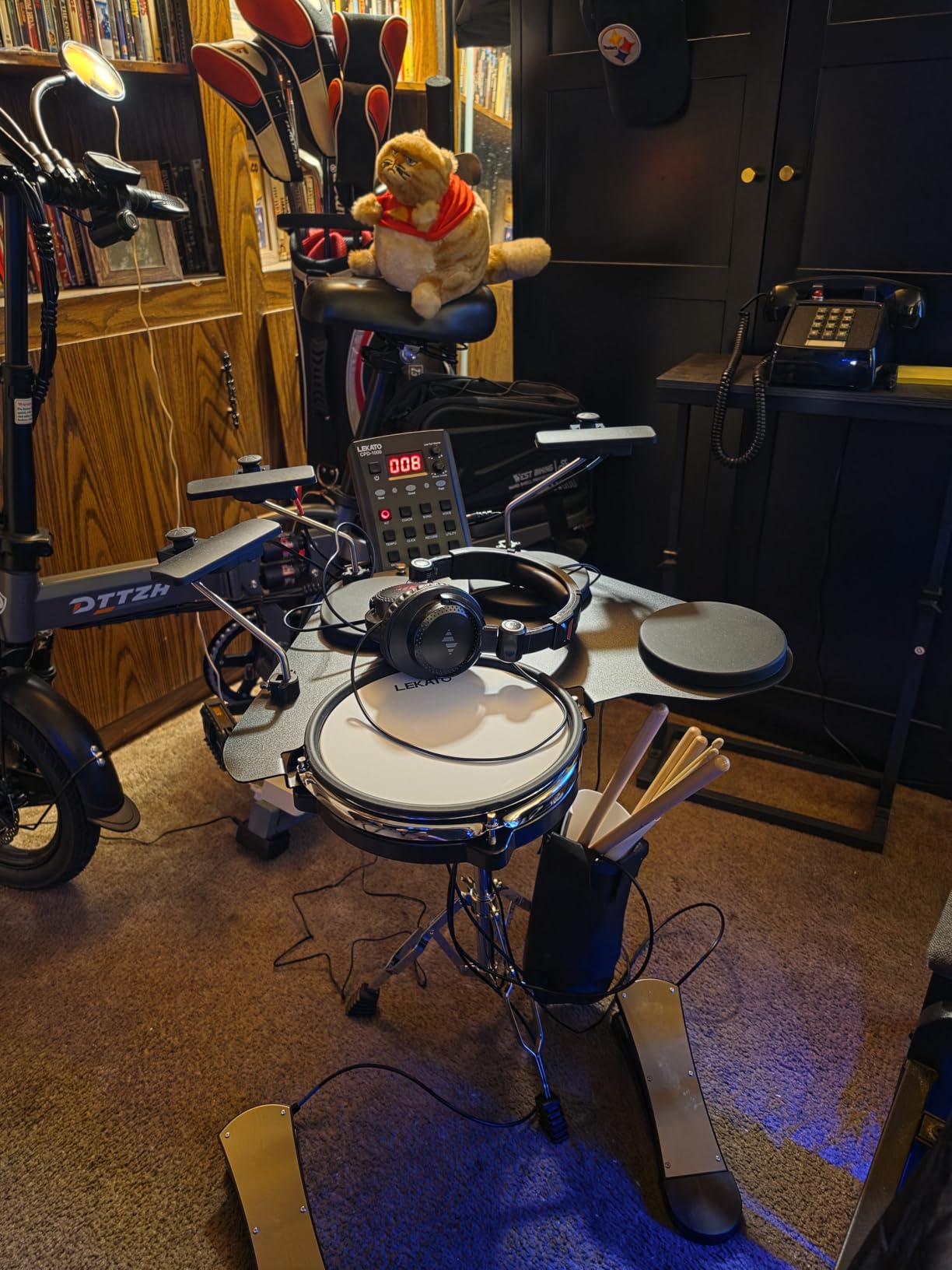 LEKATO CPD-1000 Electronic Drum Set with Quiet Mesh Pads, Portable Electric Drum Set, 220+ Sounds, USB MIDI, 2 Robust Footswitch, Sticks, Travel Bag customer photo 2