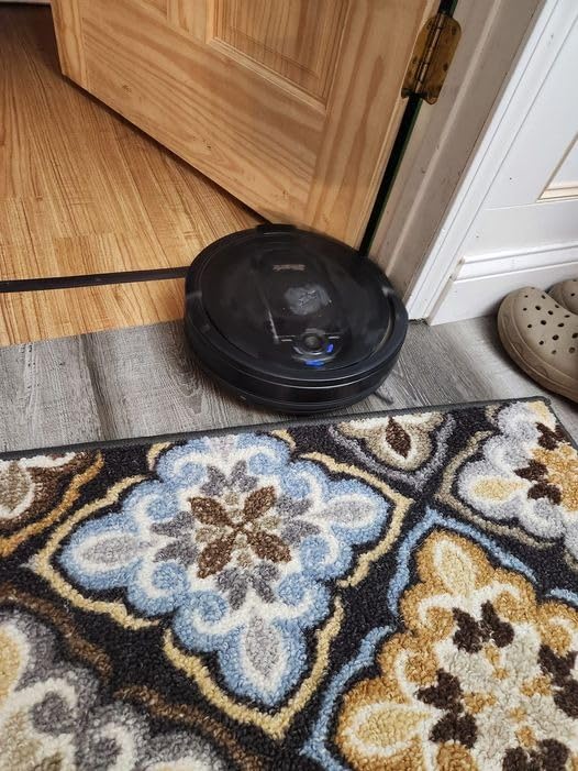 Shark Matrix Plus Robot Vacuum and Mop,UR2650WS customer photo 2