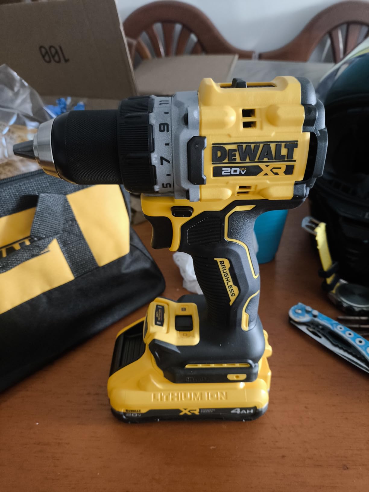 DEWALT 20V MAX XR Brushless Cordless 1/2 in. Drill Driver Kit With DEWALT POWERPACK Batteries and Charger (DCD801QQ2) customer photo 1