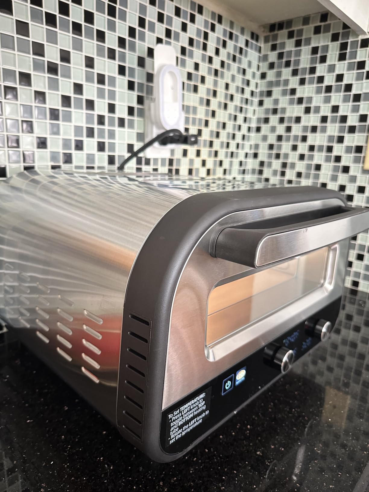 AMZCHEF Indoor Electric Pizza Oven 12-Inch Countertop 840°F Preset/Manual | Stainless steel, 1700W Dual Heating, Compact Design, 6 Presets for Neapolitan, NY-style and Frozen Pizza customer photo 1