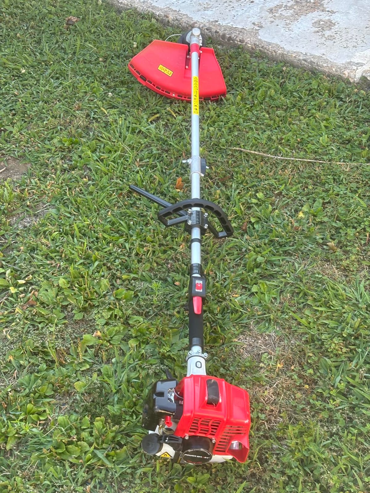 PowerSmart 25.4cc Gas Weed Wacker, String Trimmer/Edger 16-Inch with 10-Inch Brush Cutter Shoulder Strap customer photo 1