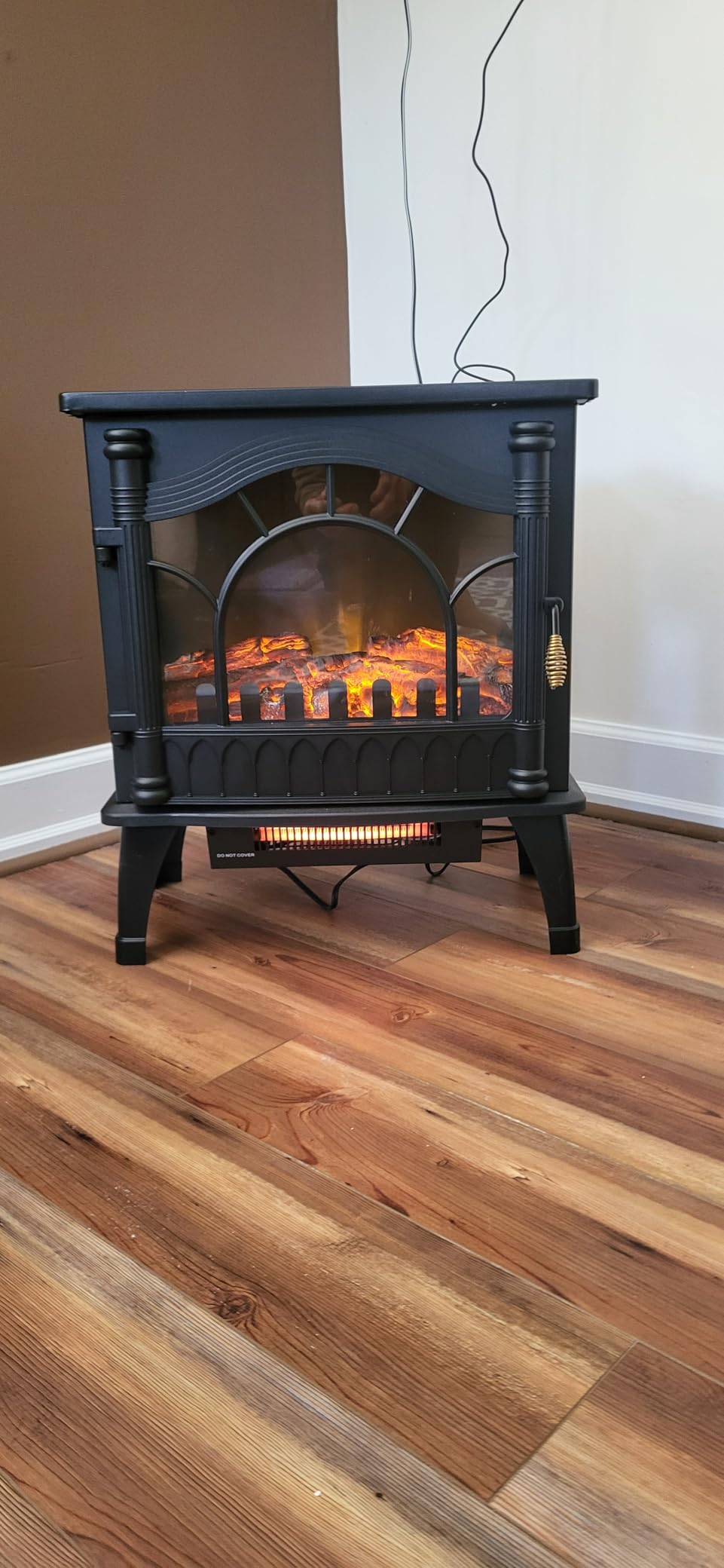 ZAFRO Electric Fireplace Stove with Dual Heat & Flame-Only Mode, 5100 BTU | 1000W/1500W Settings for Fast Warmth, Built-In Thermostat, ETL, Overheat Protection, for Living Room, Bedroom, 22 in customer photo 1