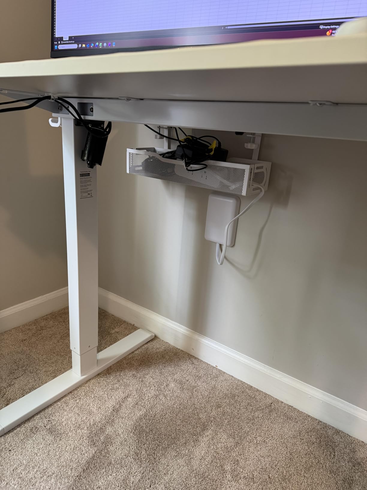 Under Desk Cable Management Tray, No Drill Mesh Cable Tray Cord Organizer | Wire Management Tray Cable Management Rack, Cable Management Box (White) customer photo 1