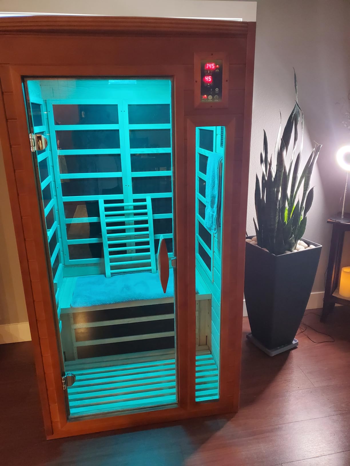 DYNAMIC SAUNAS Elite 1-Person Infrared Sauna with Red Light Therapy | 1-Person Compact Indoor Dry Heat Sauna for Home & Gym, Low EMF FAR, Bluetooth, Pacific Cedar customer photo 1