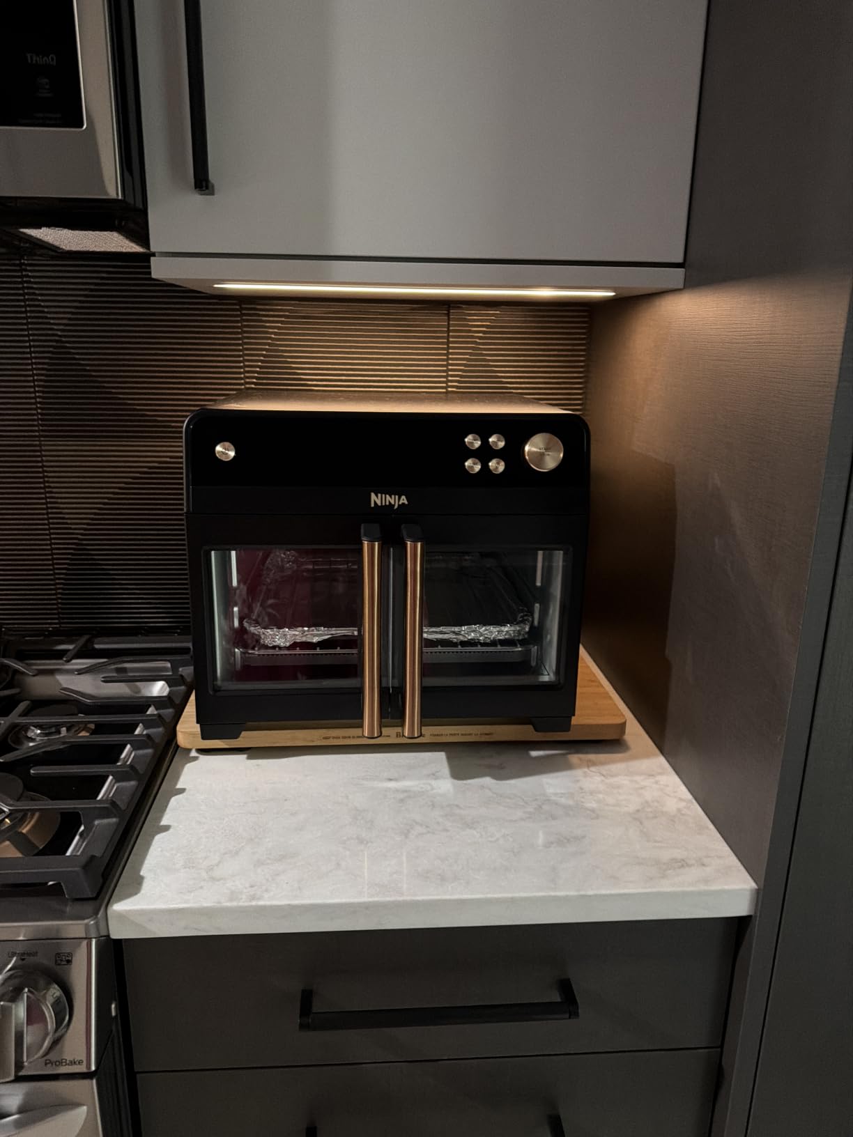 Ninja French Door Premier Air Fry Oven, 10-in-1, 20.3 Qt, Stainless, FO101 | 450F cyclonic air, PFAS-free surface, Air fry, sear crisp, bake, broil, toast, dehydrate customer photo 1