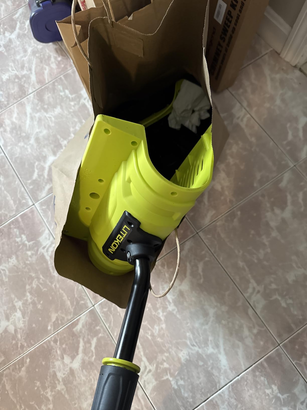 Litekon 40V Brushless Cordless Snow Shovel, 13-Inch Electric Snow Blower with 2X 4.0Ah Batteries & Charger, Battery-Powered Snow Removal with 16.5FT Throw Distance for Patio, Deck, Driveway,Green customer photo 2