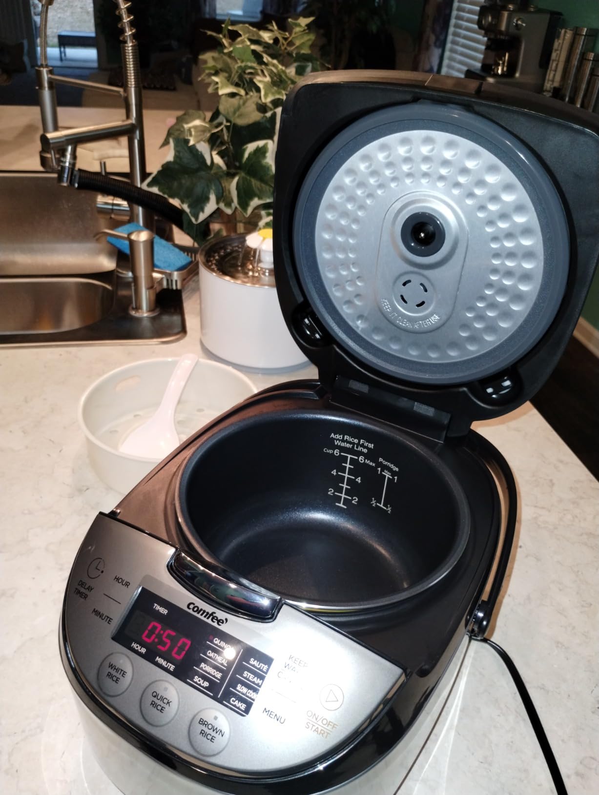 COMFEE' Japanese Style Rice Cooker with Fuzzy Logic, 10-Cups Uncooked Rice customer photo 2