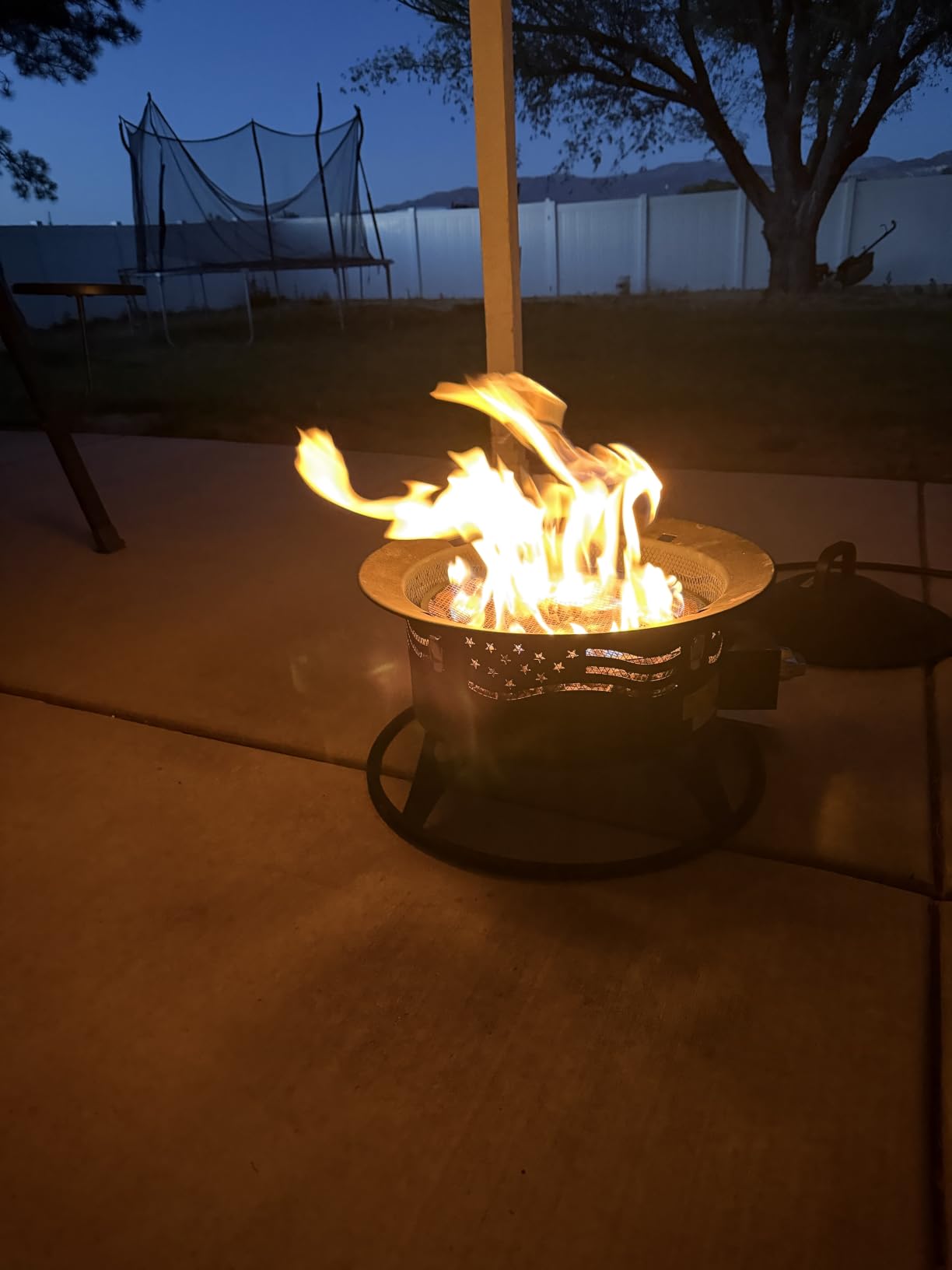Portable Propane Fire Pit, 20 Inch Smokeless Gas Fire Pit Bowl for Outside, 60,000 BTU Outdoor Firepit with Grill Grate & Lid for Camping, Patio, Yard, Garden customer photo 2