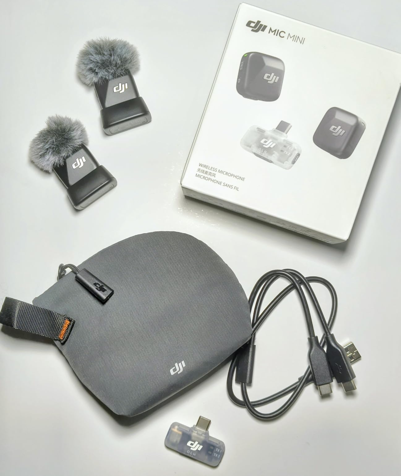 DJI Mic Mini (2 TX + 1 Mobile RX), Ultralight, Active Noise Cancelling | Wireless Lavalier Microphone for iPhone 17/16/15 & Android/PC/Tablet, Plug-and-Play, 300m Transmission, Youtube, Vlog customer photo 1