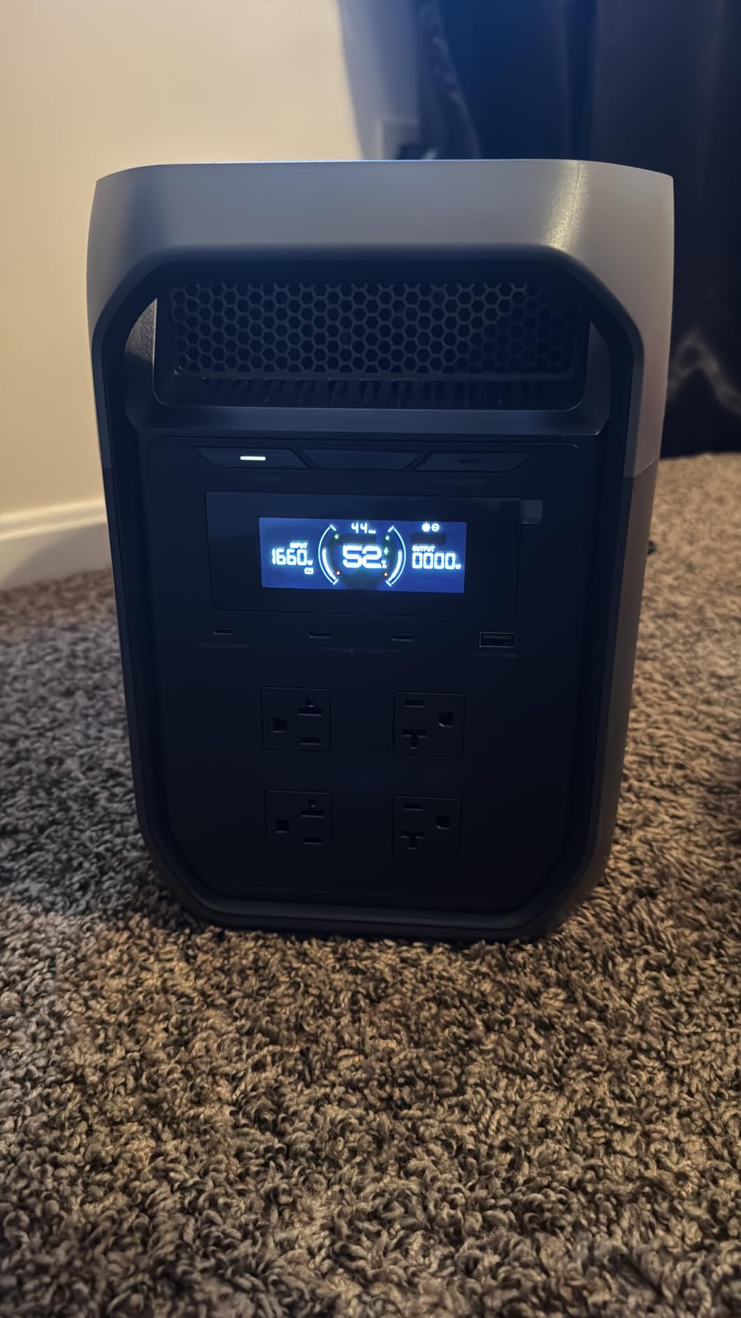 EcoFlow DELTA 3 Max Portable Power Station, 2048Wh LFP Battery, 2400W, 3400W X-Boost Output, Ultra-Fast 0-80% Charging in 1.13 Hr, Home Backup & RV Camping, Solar Generator (Solar Panel Optional) customer photo 1