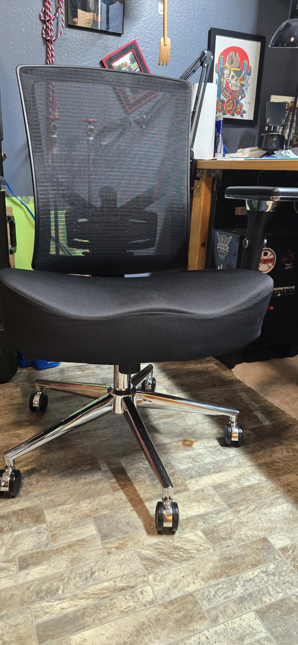 Big and Tall Office Chair 700lbs with Ergonomic Wide Thick Seat Cushion, Oversized Mesh Desk Chair with Adjustable Lumbar Support, Computer Chair with Upgraded 4D Armrests customer photo 1