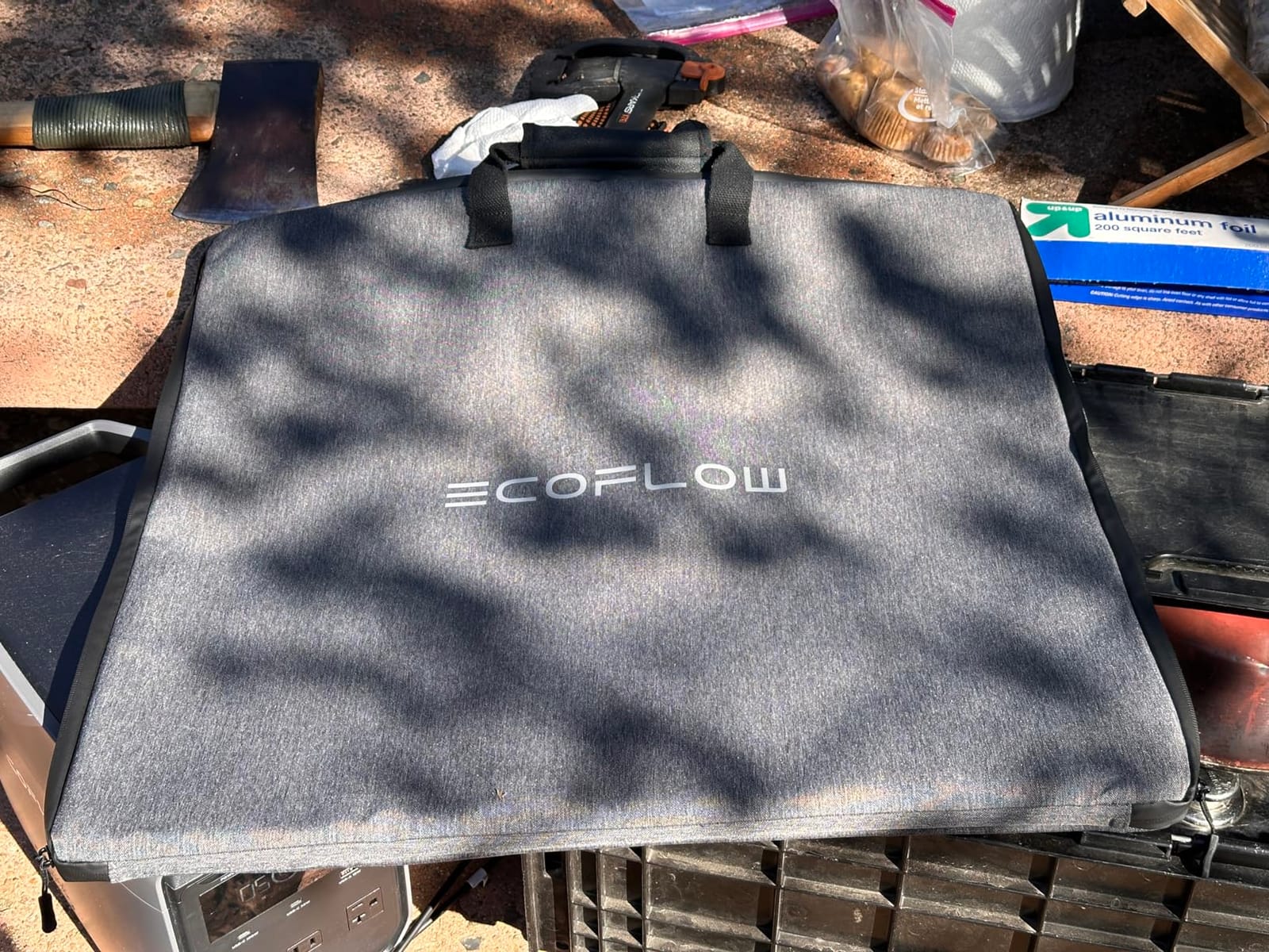 EF ECOFLOW Solar Generator Delta 3 Classic with 220W Solar Panel, 1024Wh | 1800W AC (3600W Surge)/100W USB-C Output, LiFePO4 Battery Portable Power Station, 10ms UPS, 1 Hr Fast Charge for Home, Camping customer photo 1