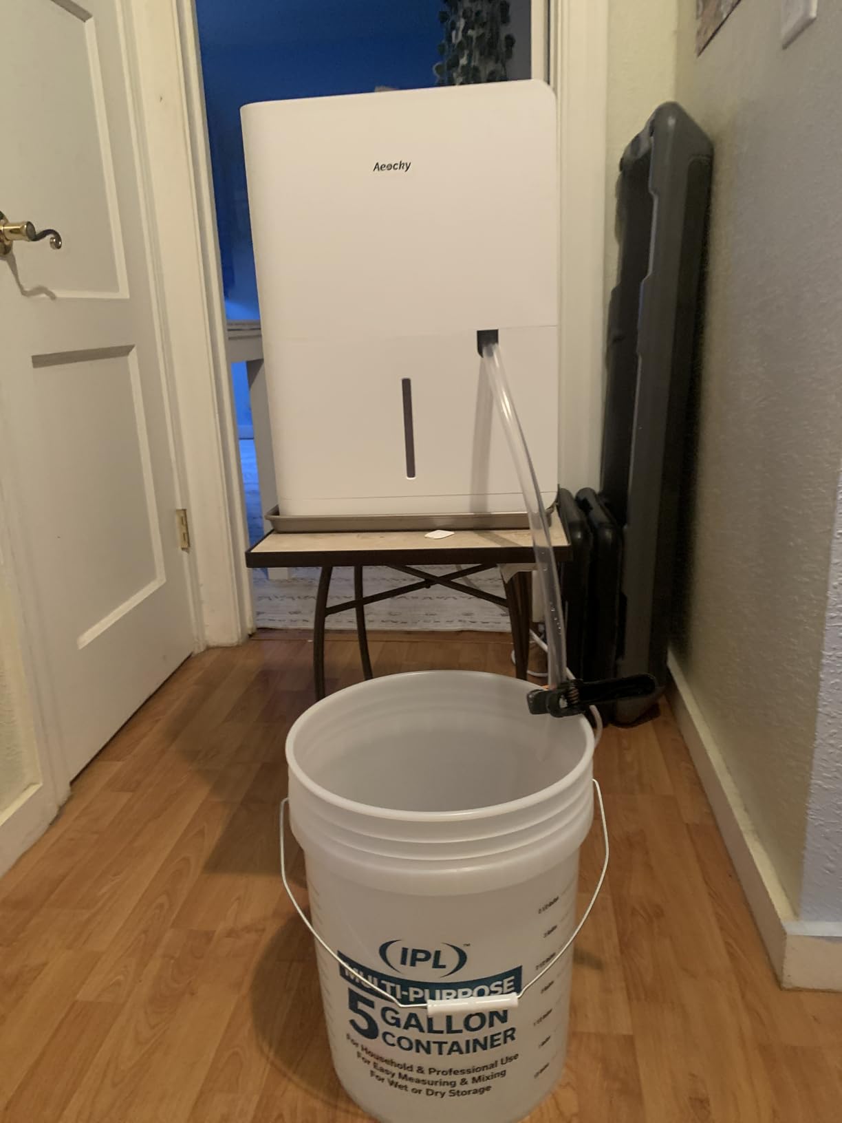 AEOCKY 50 Pint/Day, 3500Sq.Ft Compressor Dehumidifier with Drain Hose | 0.8 Gallon Water Tank Capacity, for Basement, Home, Bedroom, Bathroom, RV, Garage, Intelligent Humidistat, Quiet customer photo 2