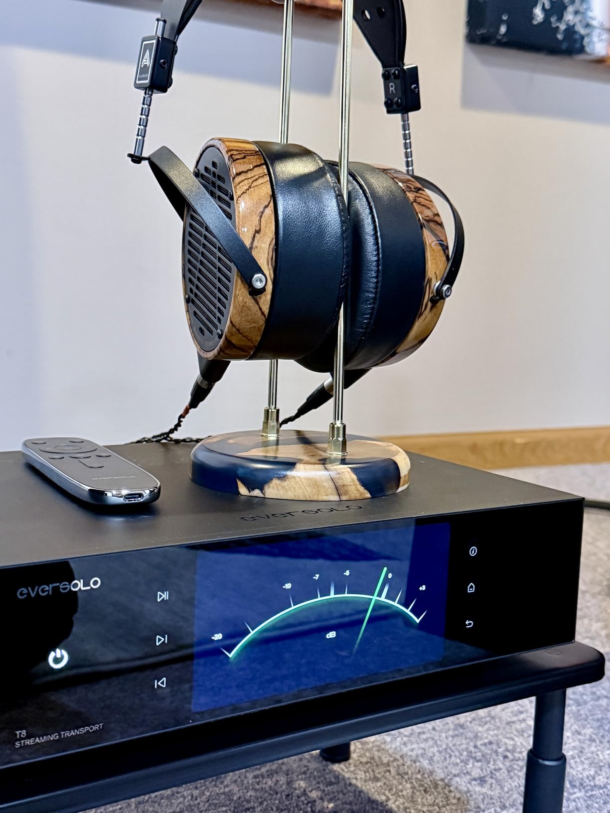 Eversolo T8 Music Streamer Transport with Remote | Dual Femtosecond Clocks, Fully Electrical Isolation Output & Stream Tidal, Qobuz and More | IIS, Coaxial, AES/EBU, USB Audio, and Optical Output customer photo 2