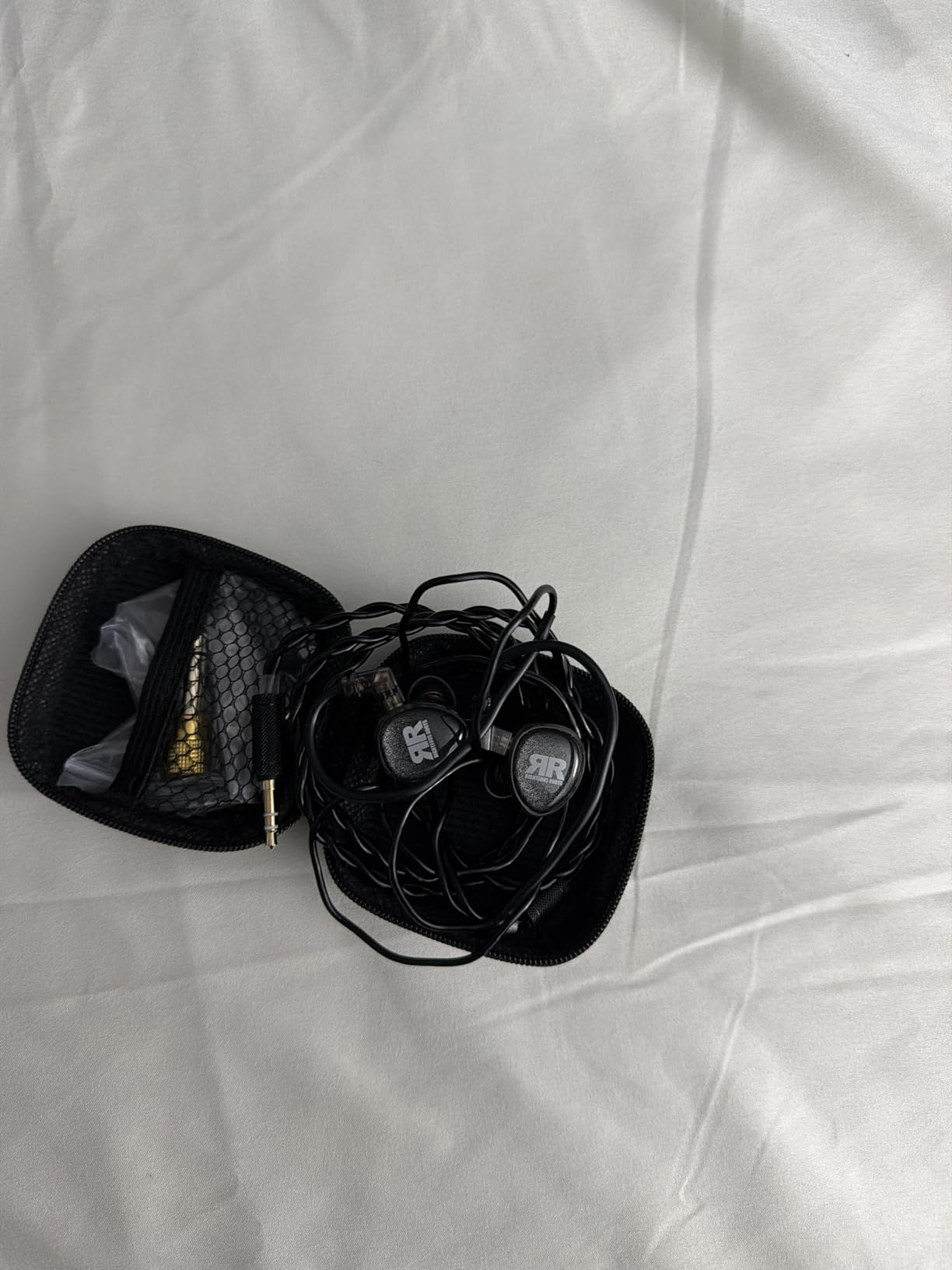 Righteous Roots RR-EV1 Professional Dual Driver in-Ear Monitors (IEM) with Carrying Case - Stage Earphones for Musicians, Worship Teams & Audio Engineers - High Fidelity Sound Isolation customer photo 2