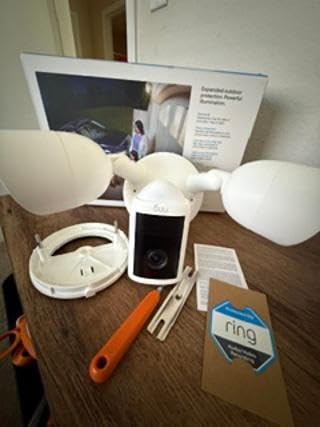Ring Floodlight Cam, Wired (newest model), Home or business security, Wide-Angle Retinal 2K Video, 6x Enhanced Zoom, Ultra-Bright Floodlights, White customer photo 1