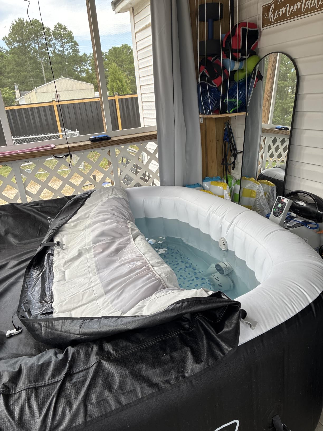 Coleman SaluSpa Hawaii Energy-Efficient 4-6 Person Inflatable Hot Tub | Smart AirJet Portable Outdoor Spa, Built-in EnergySense Insulation, Freeze Shield Technology, 140 Soothing Jets, 71