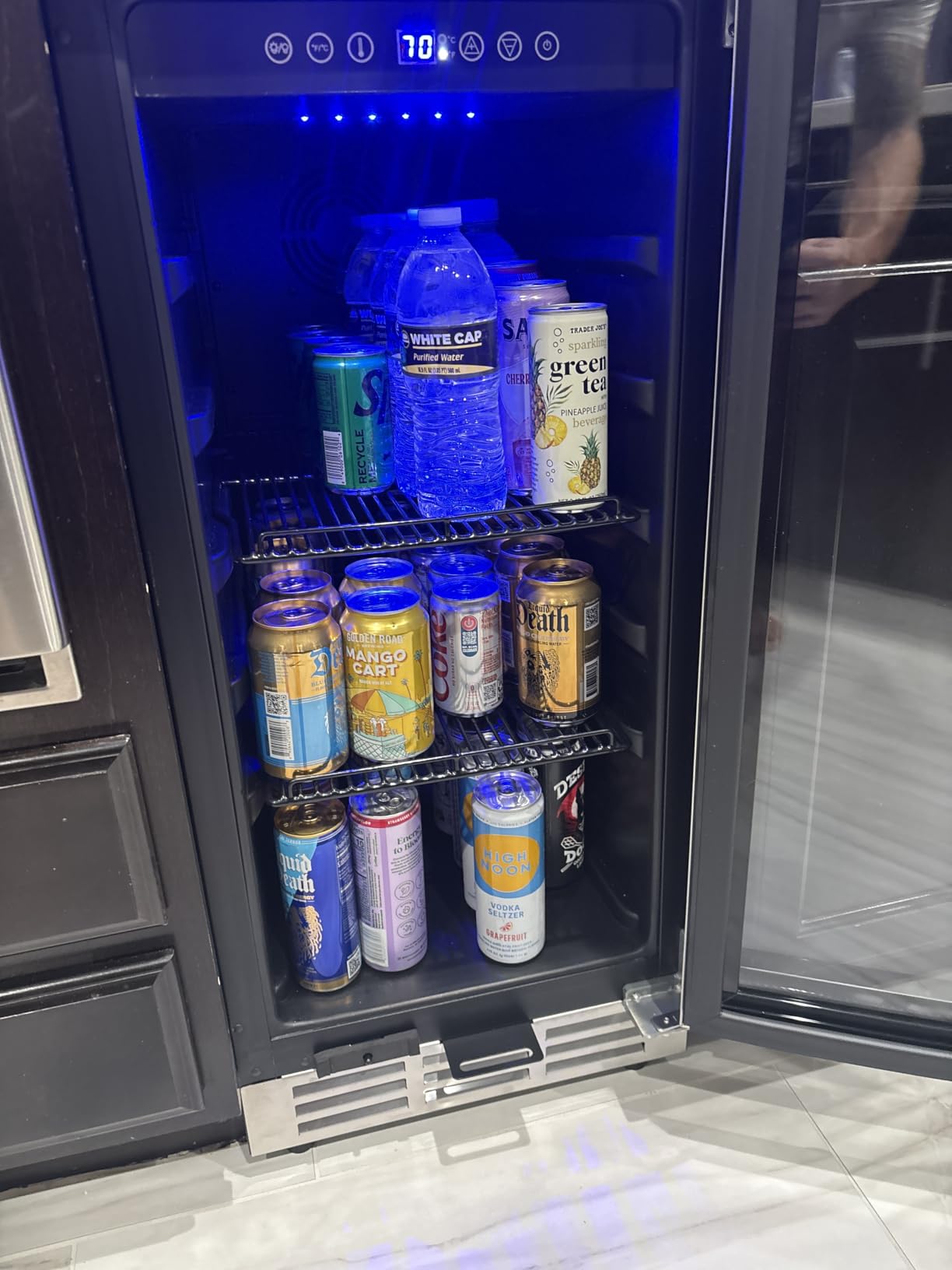 Feelfunn 24 inch Beverage Refrigerator - 180 Cans Beverage Fridge Under Counter with Stainless Steel Door, Built-in or Freestanding Beer Fridge, Outdoor Refrigerator for Patio Kitchen Home Bar customer photo 2