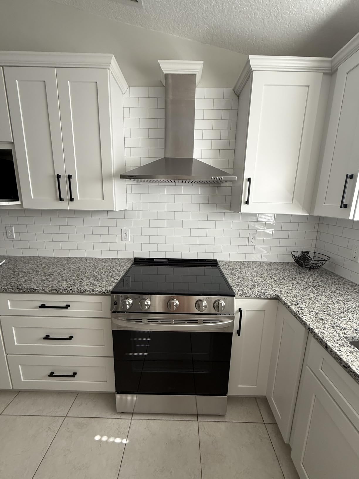 Wall Mount Range Hood 30 inch, 450CFM | Stainless Steel, CRYSTAL WHITE 12000K LEDs, Baffle Filters, Ducted/Ductless Convertible (Charcoal Included) customer photo 1