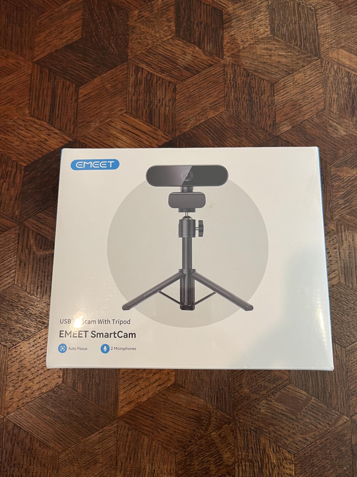 EMEET C60E 4K Webcam with Tripod, Streaming Camera with PDAF Autofocus | Dual Microphones, Auto Light Correction, 73° FOV, Plug & Play USB Webcam for Live Streaming, Gaming & Real-Time Interaction customer photo 1