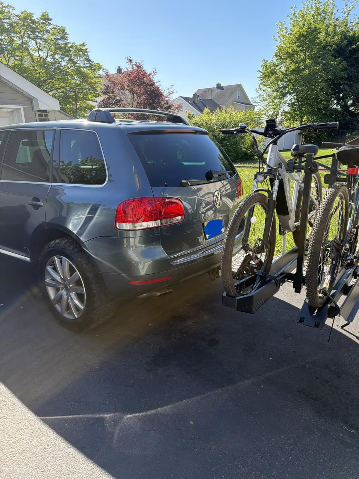 Ebike Rack with Ramp, Foldable Bike Rack for Tow Hitch, Heavy Duty Bike Carrier for 2 Fat Tire Bikes with 300LBS Load Capacity customer photo 2