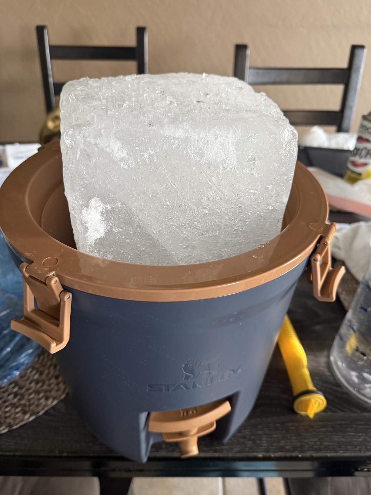 Stanley Adventure Fast Flow Water Jug | Leakproof Ice Water Dispenser | Insulated Beverage Cooler | Easy Pour Spigot and Latched Foam Lid | BPA-Free customer photo 2