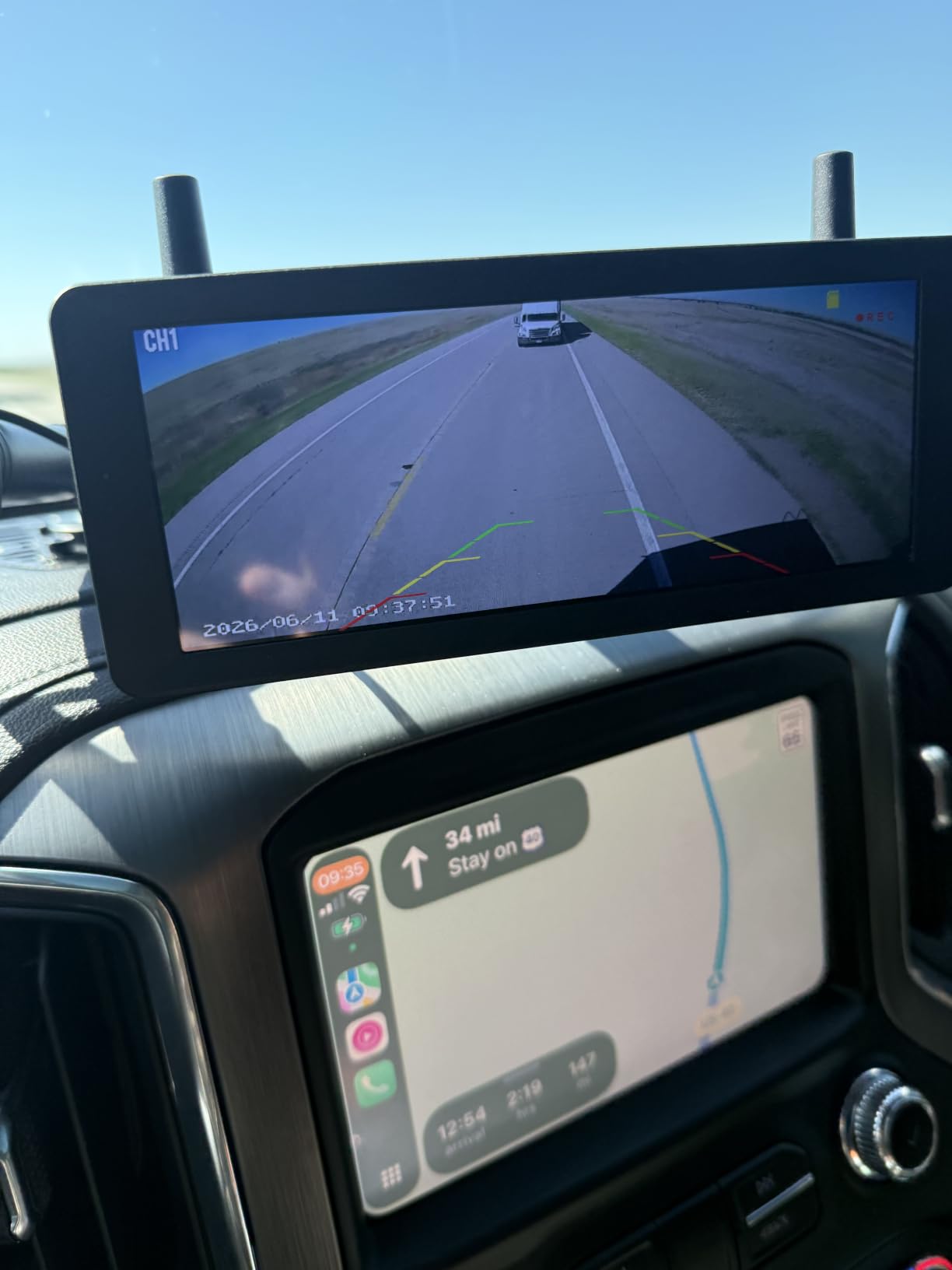AUTO-VOX Wireless RV Backup Camera, 30Min Plug and Play Setup | Smooth Live View Even Past 60ft, 7.2