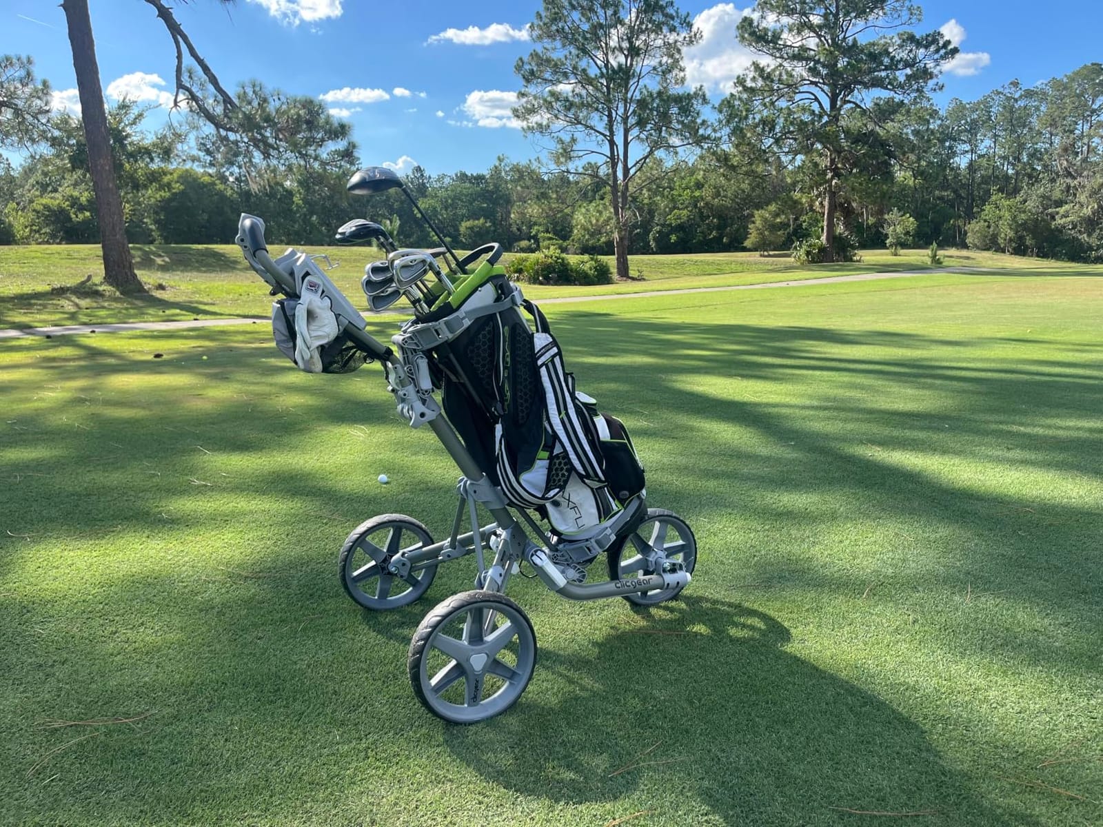 Clicgear Model 4.5 Golf Push Cart, Premium 3-Wheel Foldable Walking Golf Cart customer photo 1