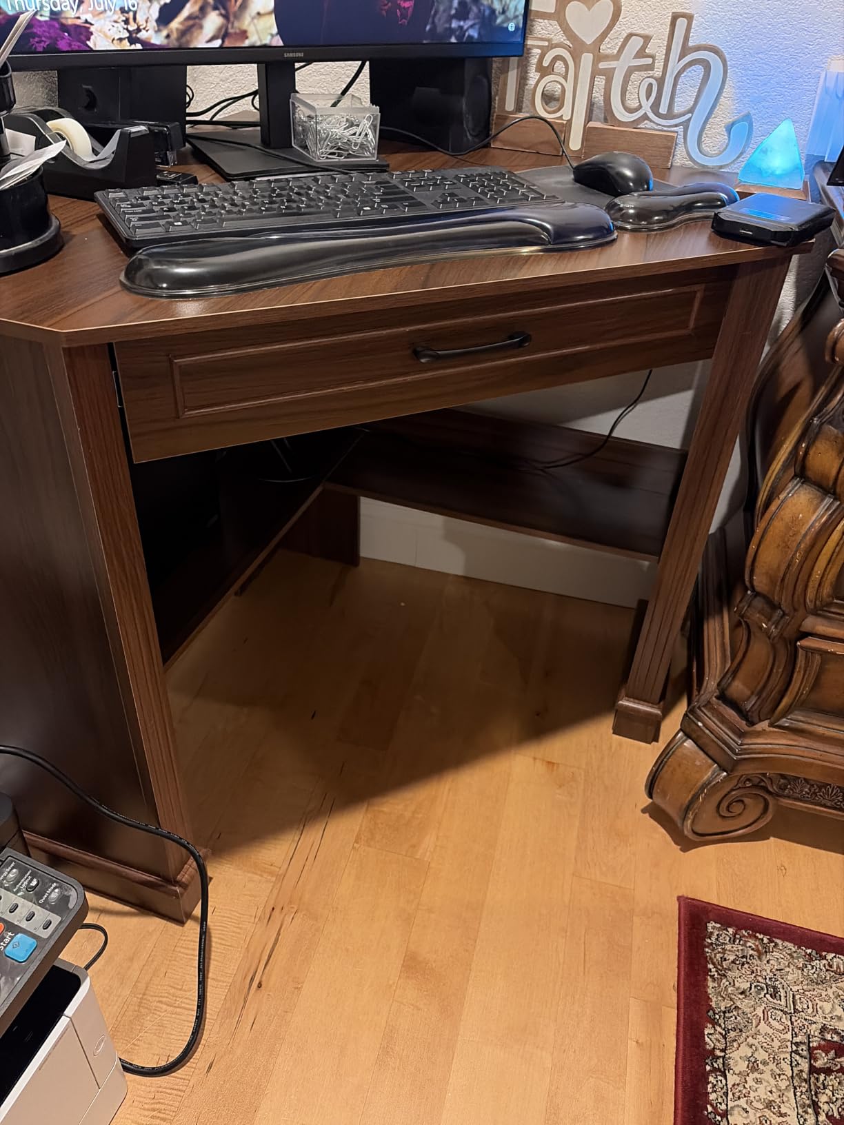SEDETA Farmhouse Corner Desk for Small Space, White Small Computer Desk customer photo 1