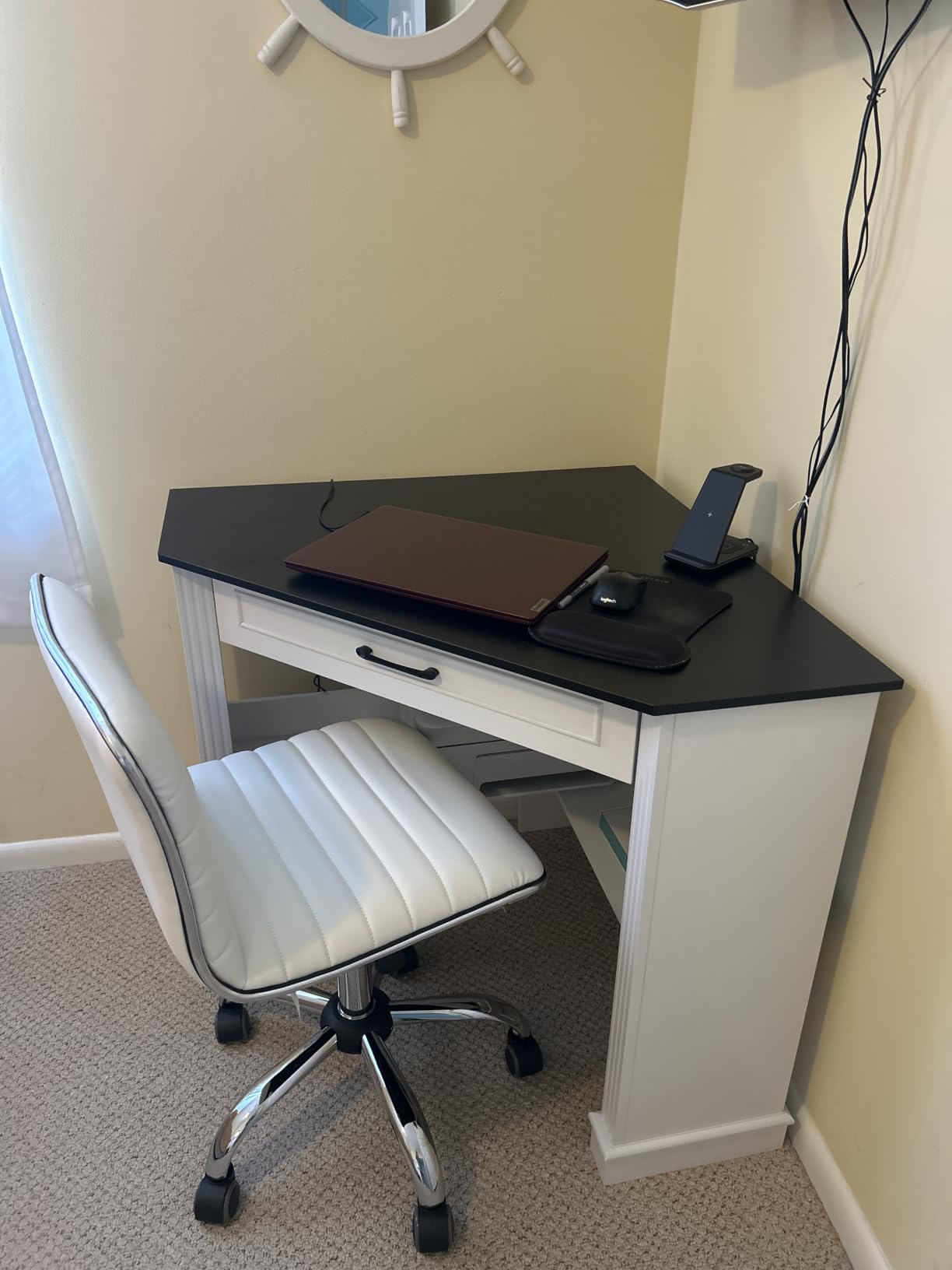 SEDETA Farmhouse Corner Desk for Small Space, White Small Computer Desk customer photo 2
