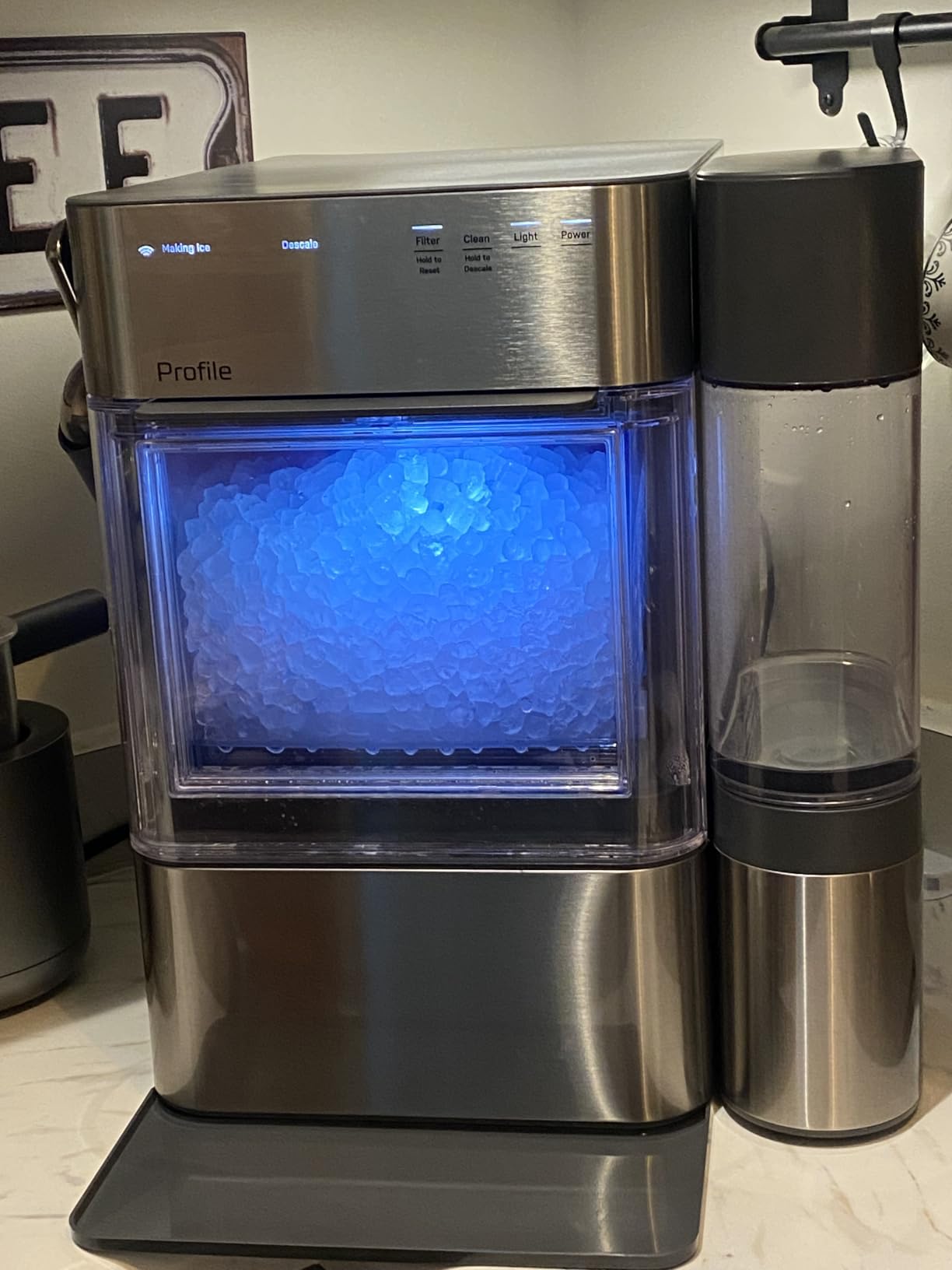 GE Profile Opal Ultra, Countertop Nugget Ice Maker, 1 Gal XL Side Tank, Amazon Exclusive, 38 lbs/Day, Pebble Pellet Crushed Ice Machine, WiFi Chocolate Quartz customer photo 1