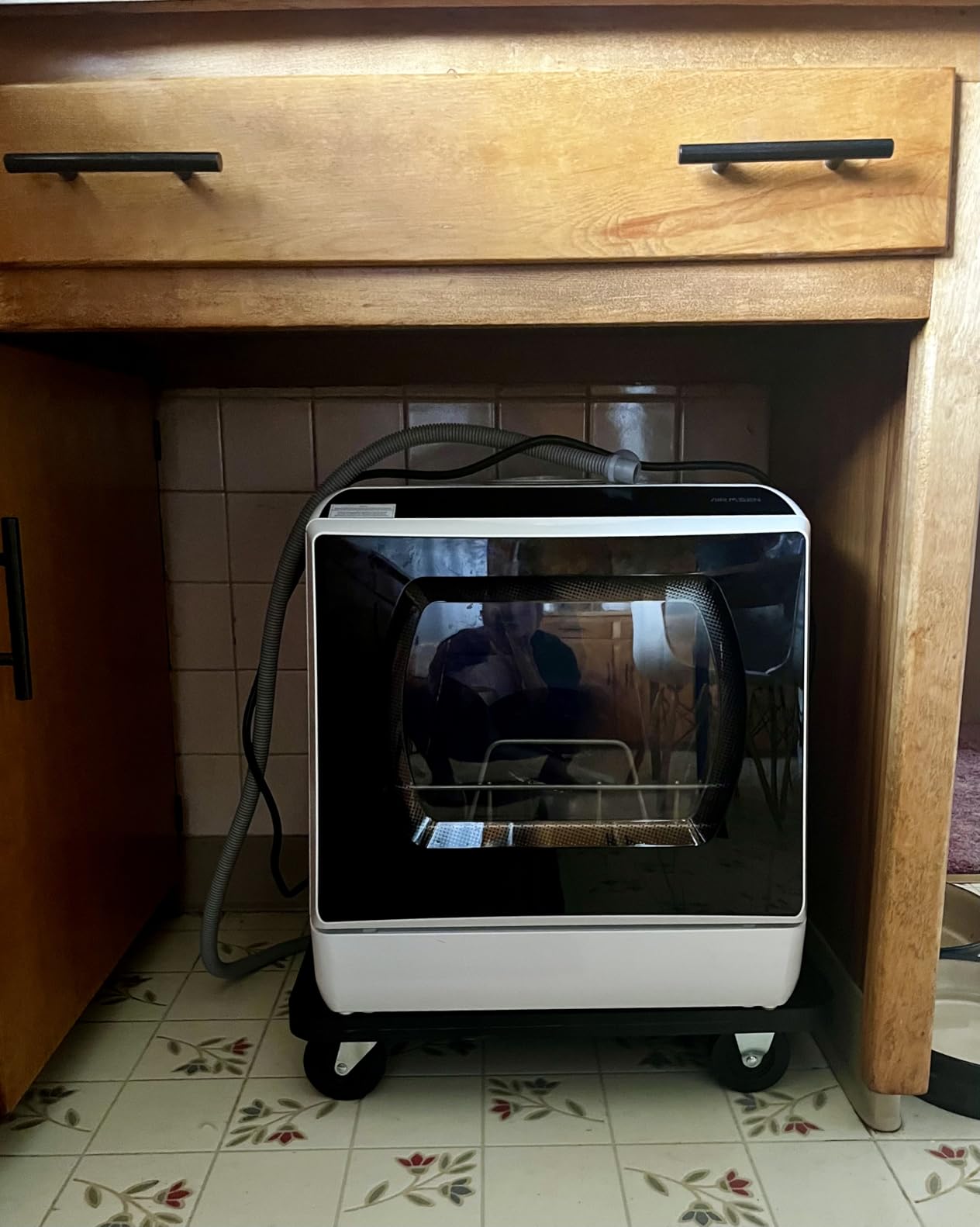 AIRMSEN Portable Countertop Dishwasher, No Hookup Needed | 6 Programs, 1-Hour Hot Air Drying & 72-Hour Air Circulation, Built-in Water Tank, for Home, Apartments & RVs customer photo 1