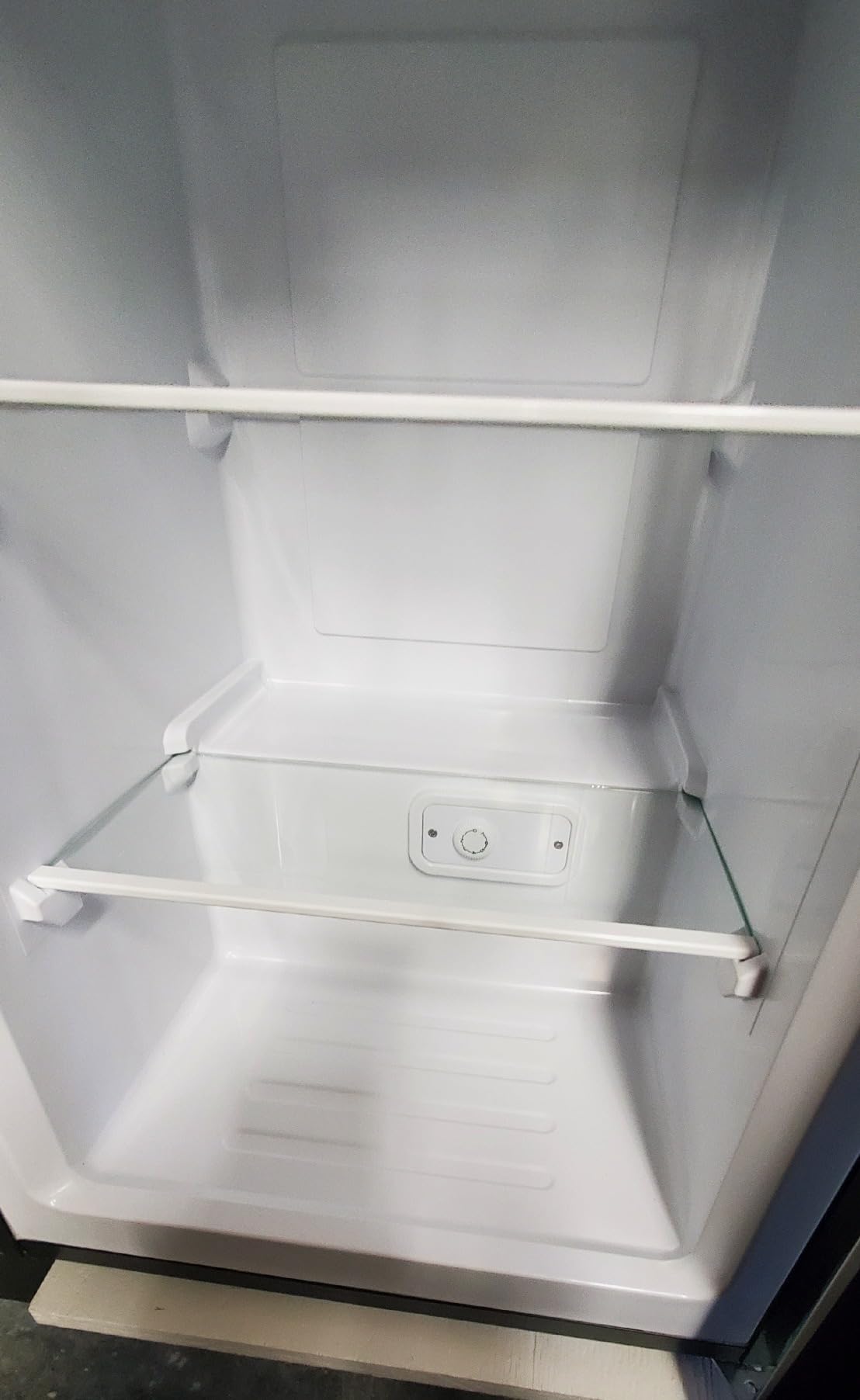 Kismile Upright Freezer, 3.0 Cu.ft Small Mini Freezer, Black | Reversible Single Door, Removable Shelves, Adjustable Thermostat customer photo 1