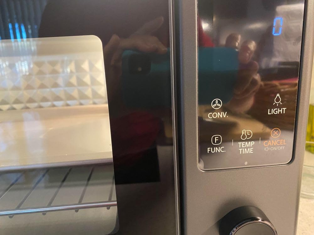 TOSHIBA 10-in-1 Convection Toaster Oven, 6-Slice Countertop Oven, 1500W, Black Stainless Steel customer photo 2