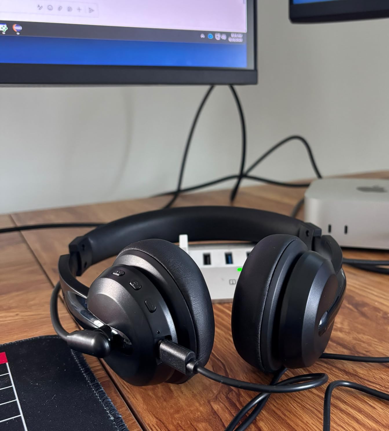 AOC Wireless Headset with Mic for Work, AI Noise Cancelling, Bluetooth customer photo 2